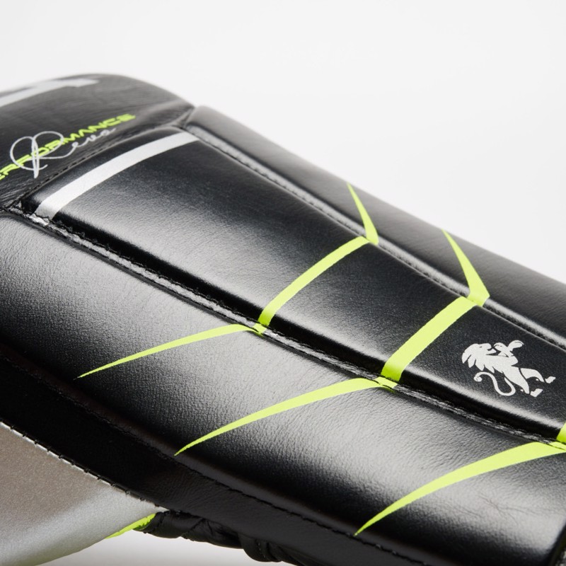 Leone REVO FLUO PERFORMANCE BOXING GLOVES-black